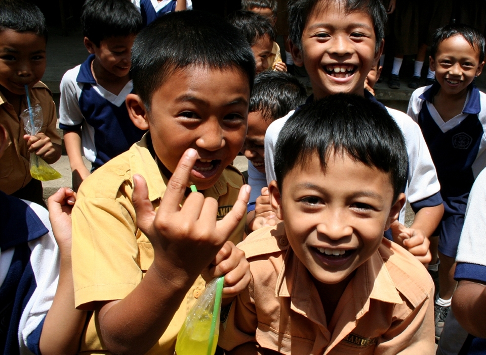 Indonesia, Bali, Ubud. November 2012.
9 years-old boys during their english class' break.