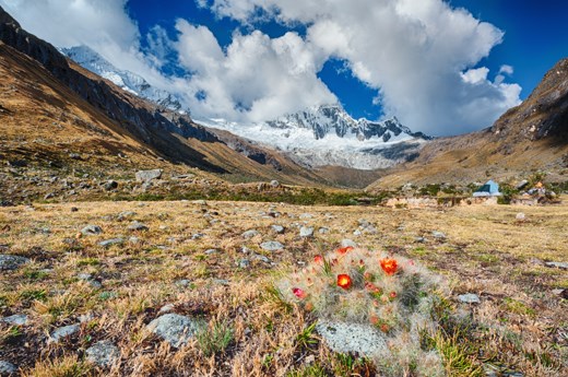View of Paso Punta Union on 4750m, Santa Cruz Trek, Peru