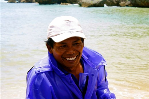 don't care with the fish they can cath. less or much fish was cathed, they always smile to say thank you to God. always have a positive mind to life