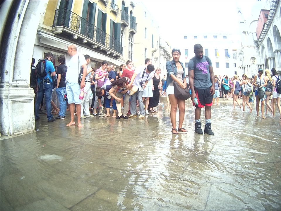 Disappointed tourists