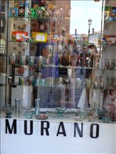 Ladies spell bound by the beauty of glass & trying to click through it: by zainy, Views[441]