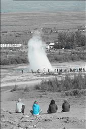 My four friends from our small group are waiting for the Geysir, successfully.: by zajo1987, Views[344]