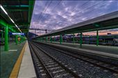 Waiting for an early morning high-speed train in Changwon, South Korea.: by zbeh11, Views[445]