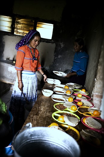 Lunch at the Huichola Mountains in México 