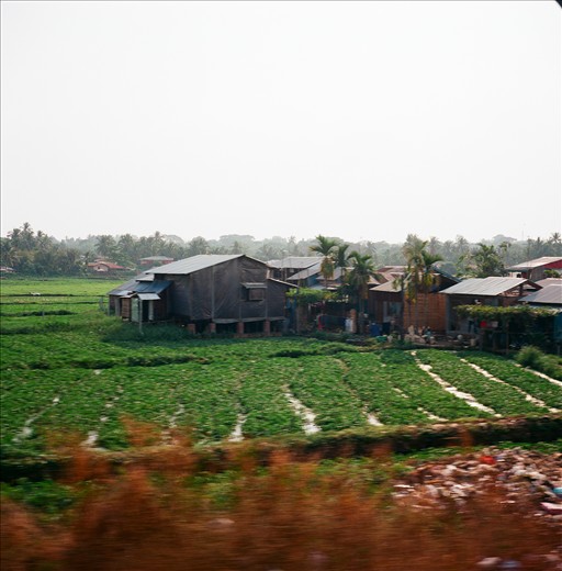 Within moments the rural lifestyle takes over. The lush landscape is dotted with everything from huts to houses, and farms to factories.