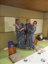 looking Japanesey in our ryokan at Arima: by zioned, Views[228]