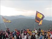 Random flash mob performance at lookout point above Ise: by zioned, Views[306]