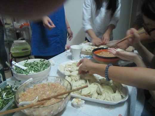 Many hands make light work