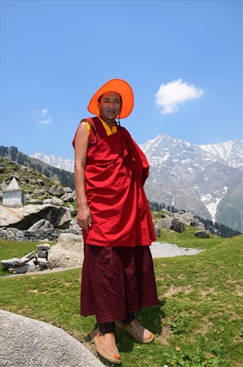 A Monk among the clouds