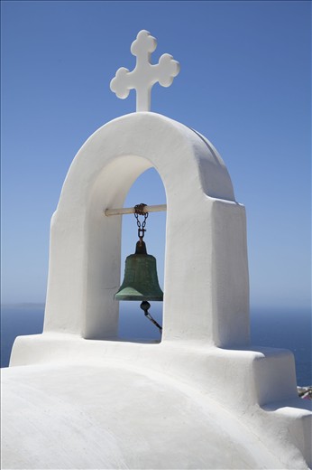 Last summer i visited Mykonos island for a couple of days with my family. The re