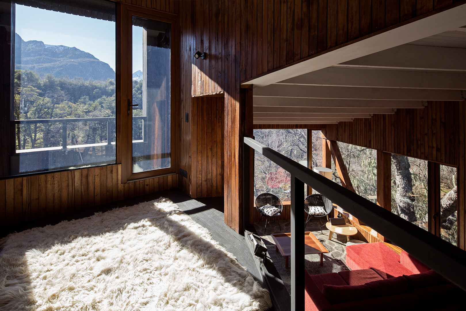 A Symphony of Nature – Dacha Retreat by DRAA