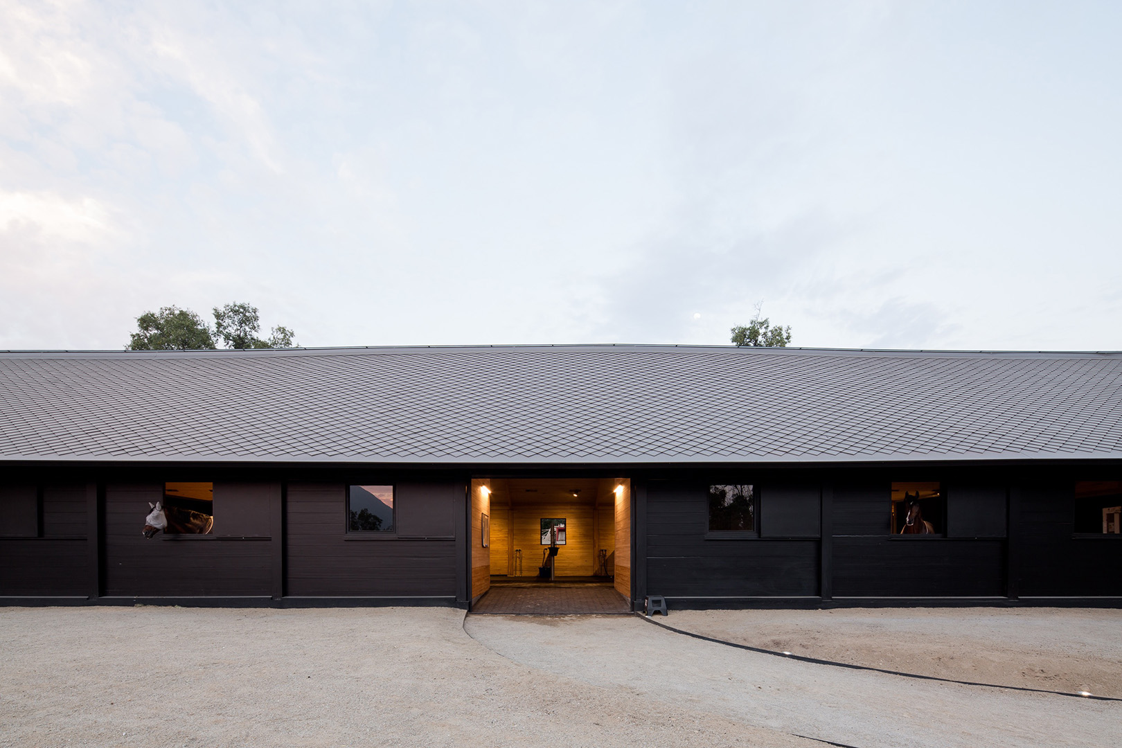Modern Design – MSPorthorses Stables by Matias Zegers