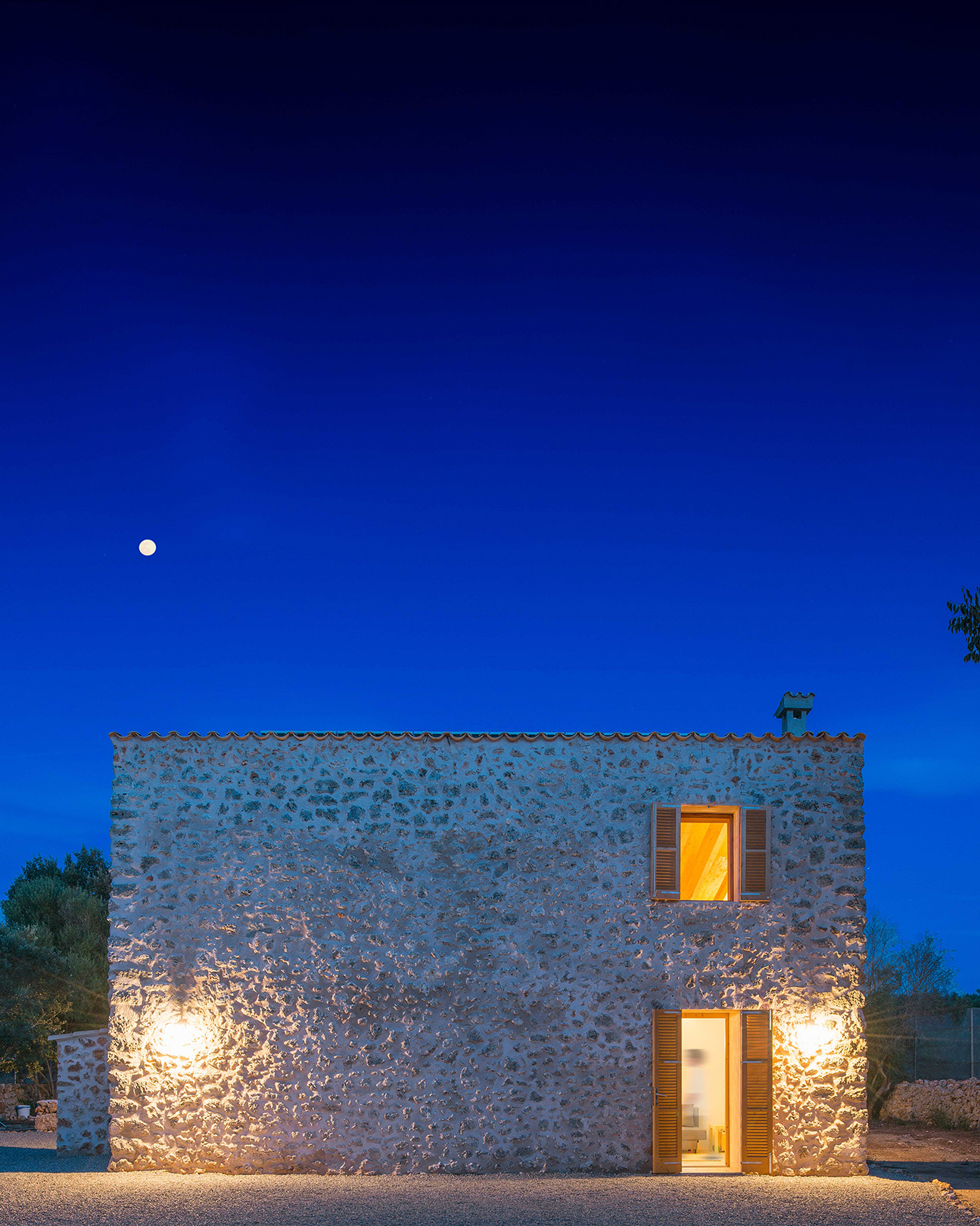 A Self-Sufficient Retreat – Ca na Joaneta by Different Desing