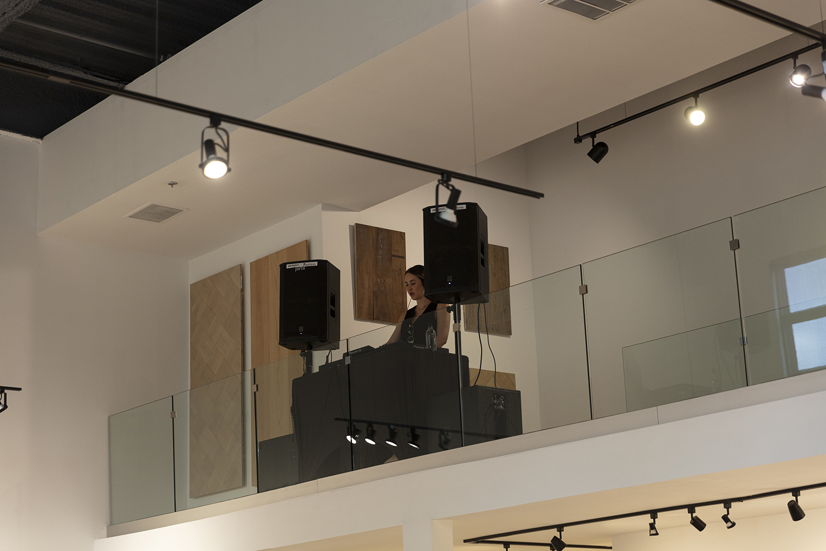 Connecting Women in Architecture – UNIK Parquet in collaboration with Tilebar