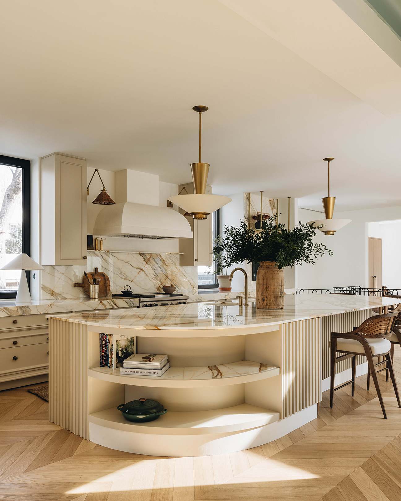 A Timeless Fusion – Le Paris St-Lambert by Erik Maille Design