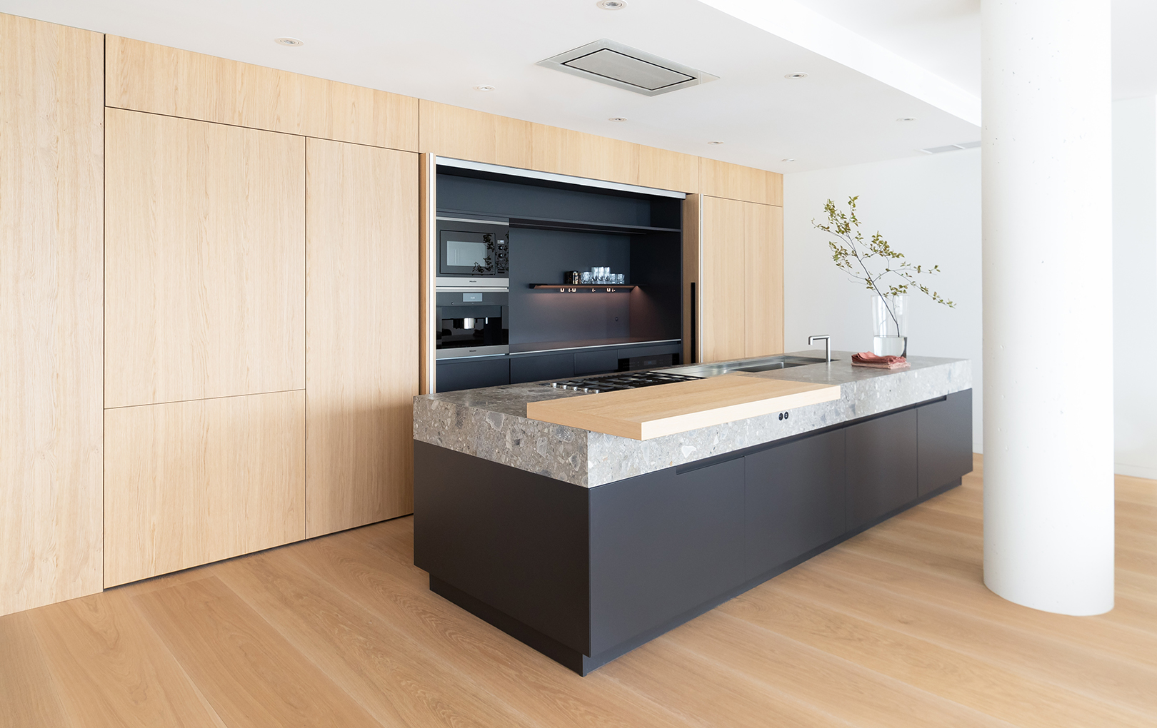 Sensitivity of the Spaces – The Nordik Residence by Manon Belanger