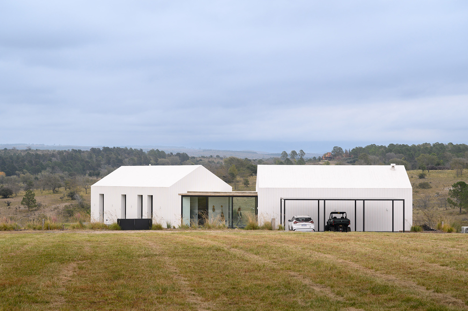 Minimalism – Casa Granero by Fabric Estudio