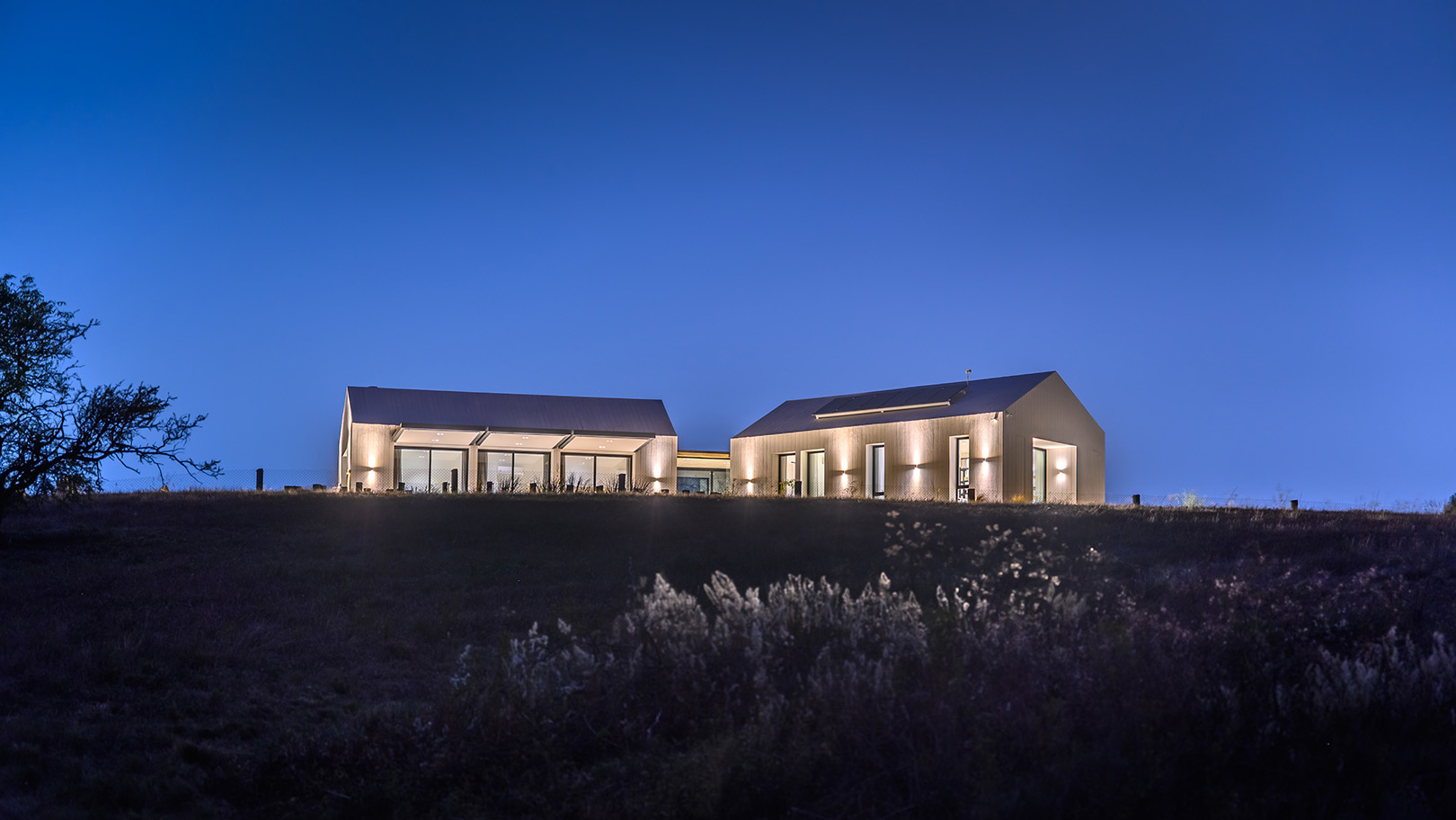 Minimalism – Casa Granero by Fabric Estudio