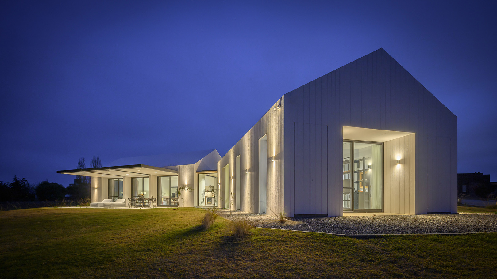 Minimalism – Casa Granero by Fabric Estudio