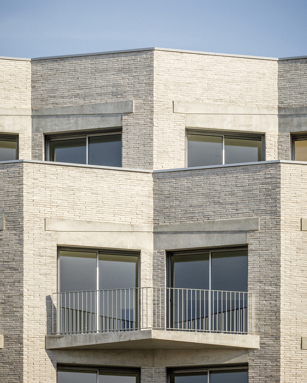 Urban Harmony – Boulogne-Billancourt by Jean-Christophe Quinton