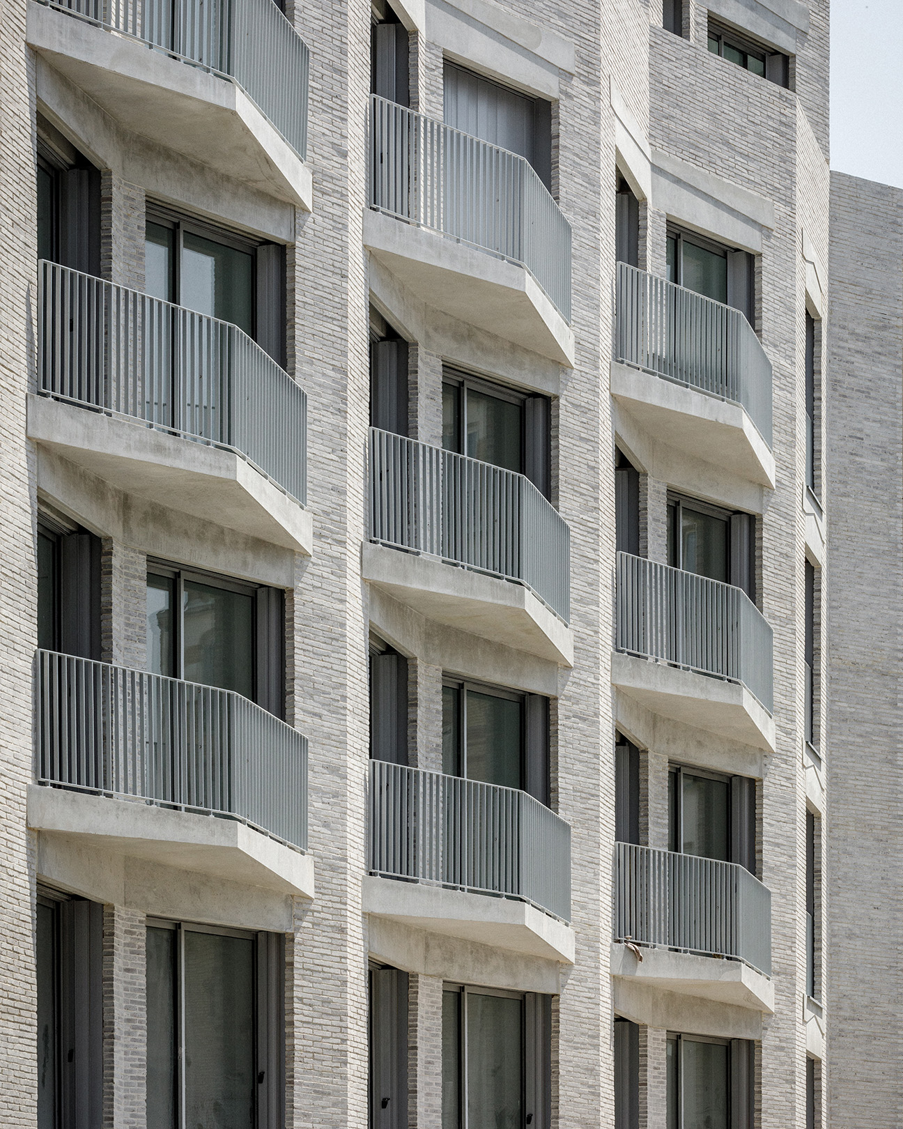 Urban Harmony – Boulogne-Billancourt by Jean-Christophe Quinton