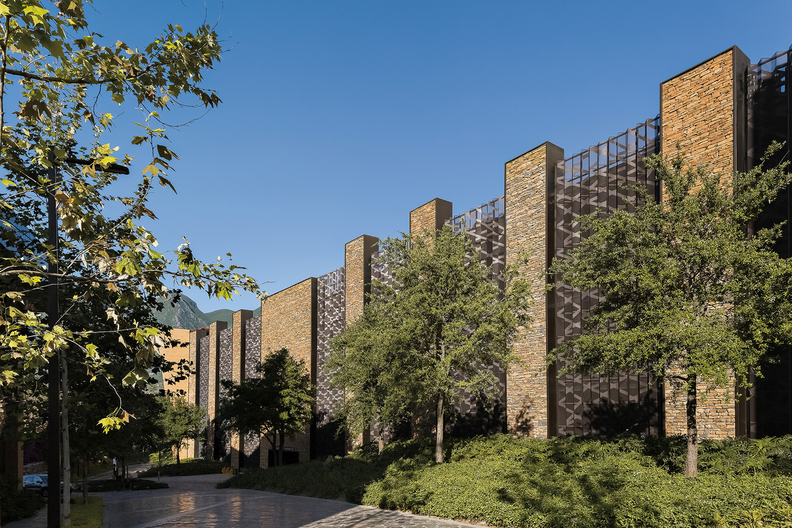 Unconventional Center – Pueblo Serena by Carranza y Ruiz Arquitectura
