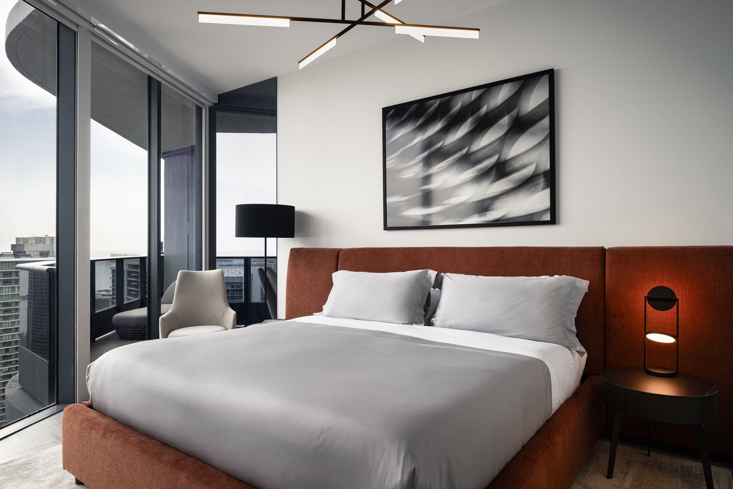 Dialogue of Light and Reflection – NR Residence by Nar Design Studio