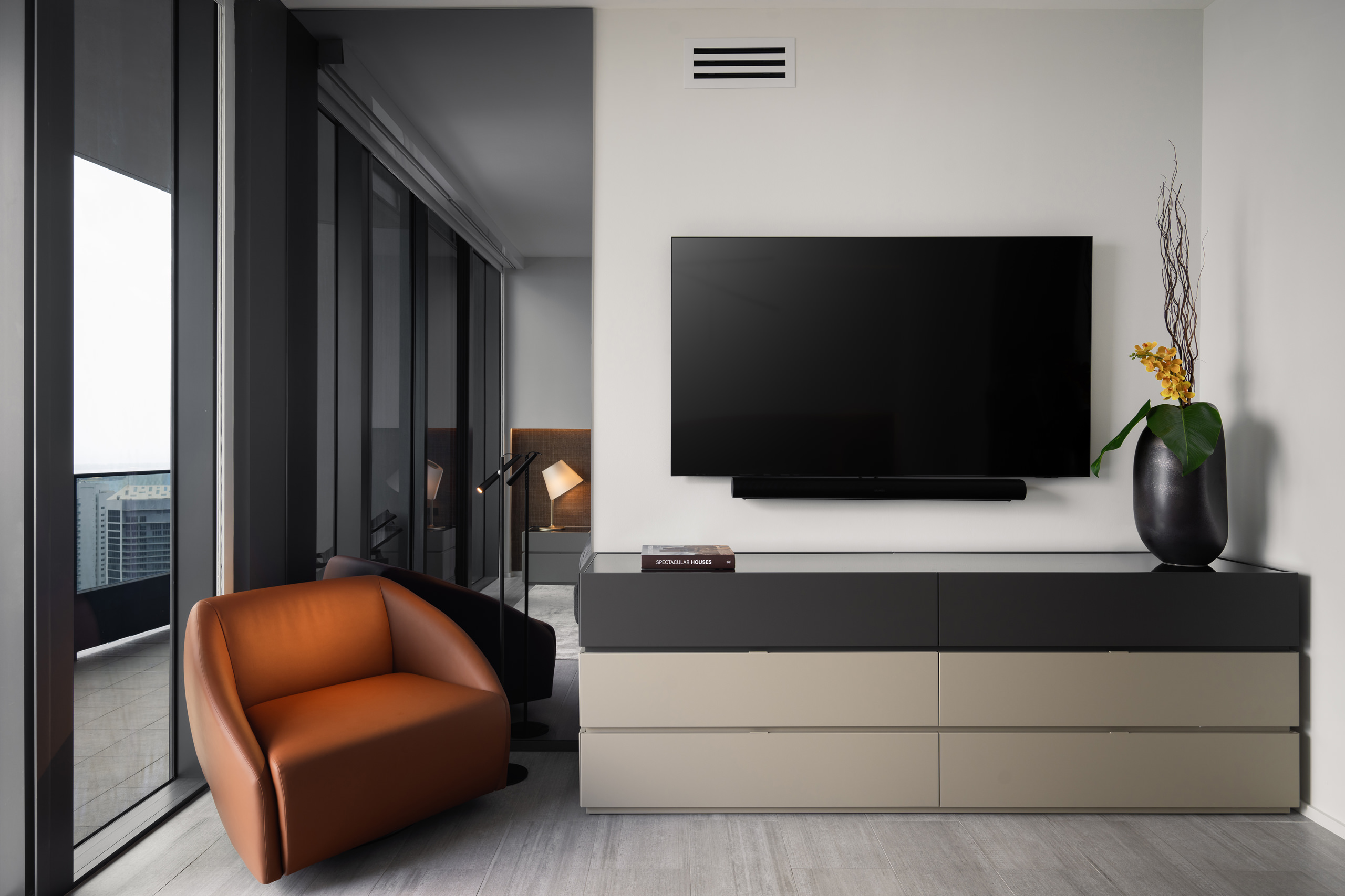 Dialogue of Light and Reflection – NR Residence by Nar Design Studio