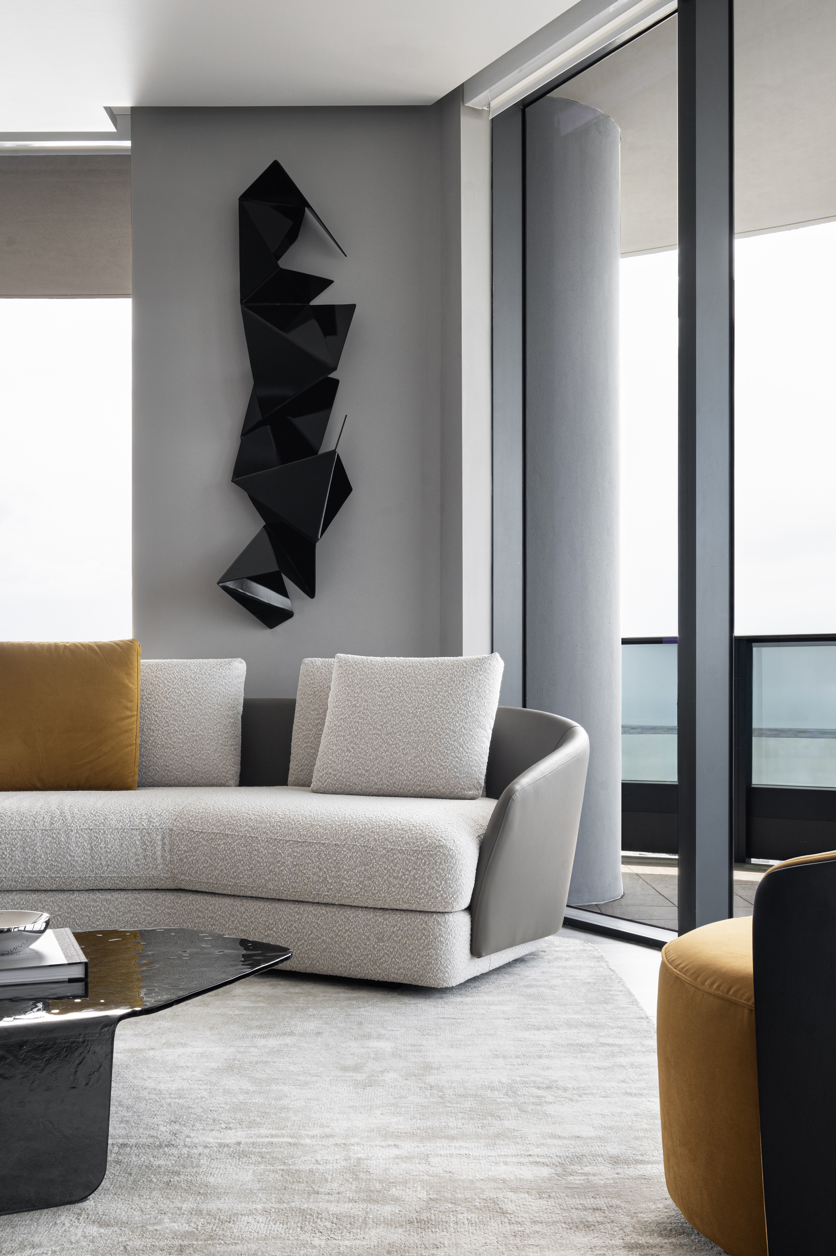 Dialogue of Light and Reflection – NR Residence by Nar Design Studio