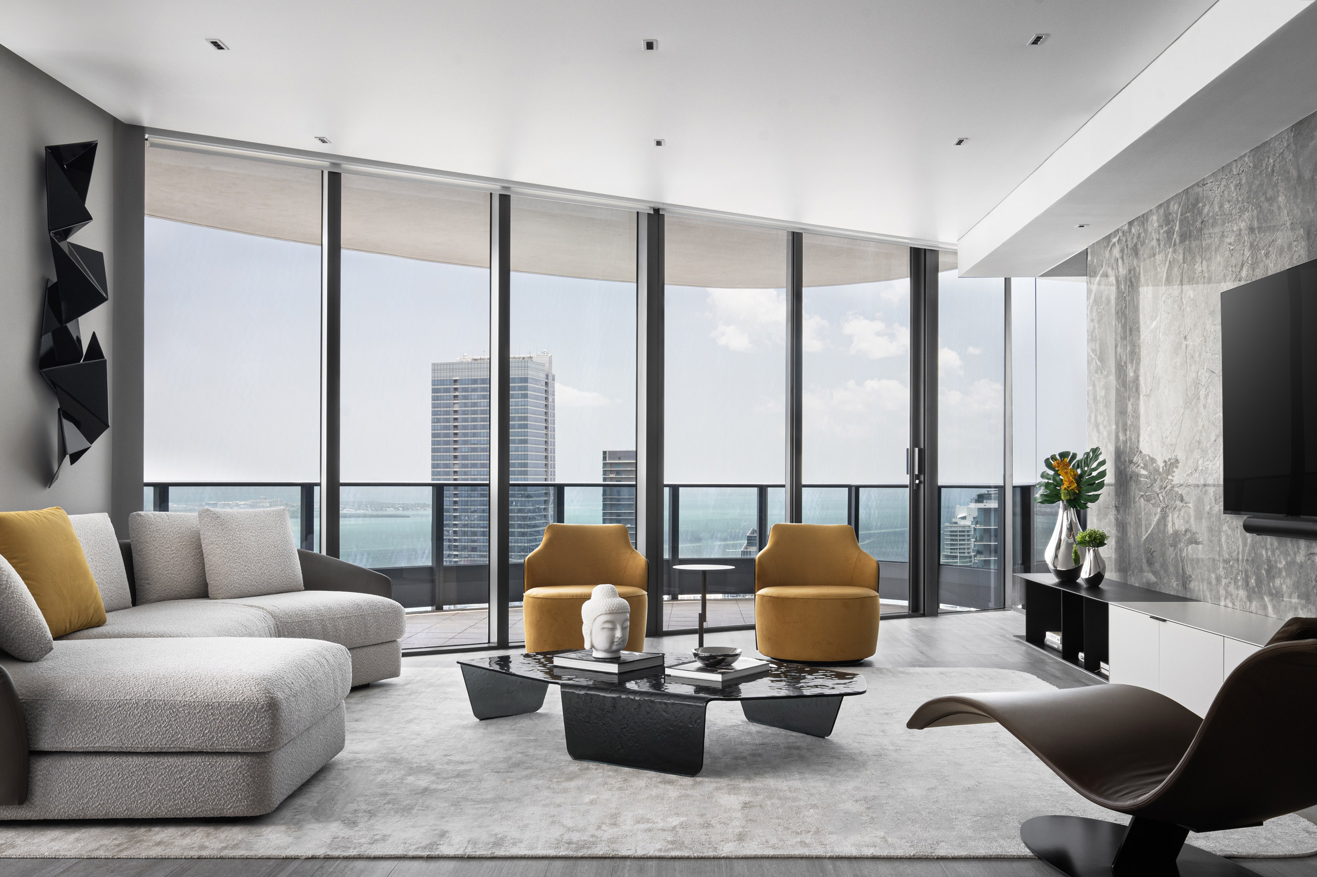 Dialogue of Light and Reflection – NR Residence by Nar Design Studio