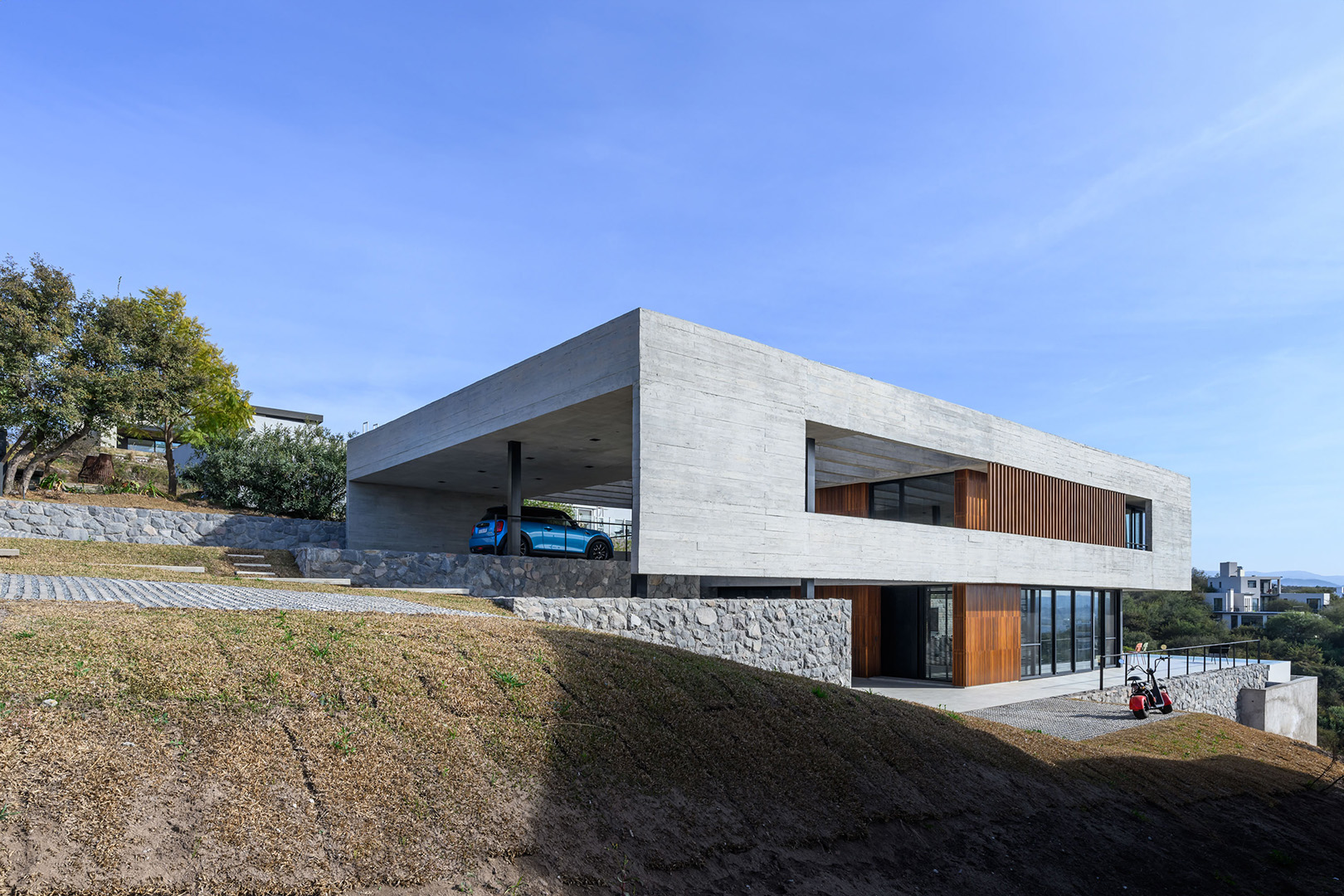 Strategic Extrusion – CASA CGFR by LN Arquitectura