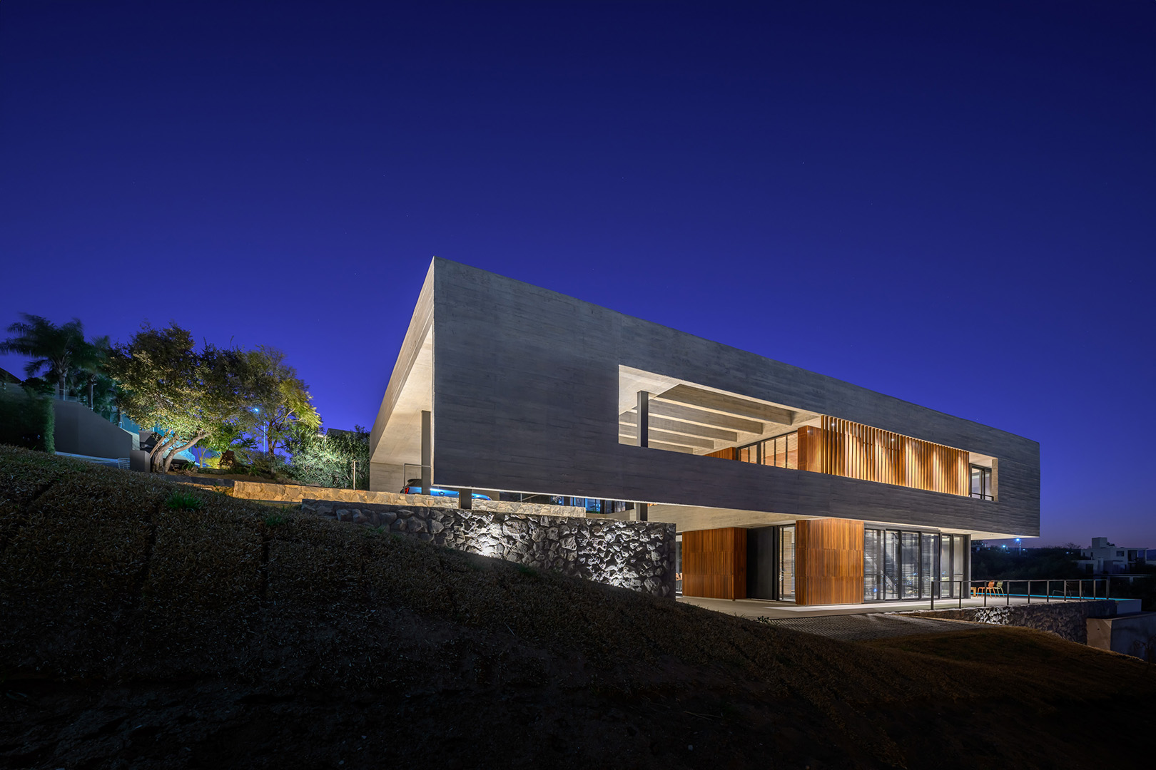 Strategic Extrusion – CASA CGFR by LN Arquitectura