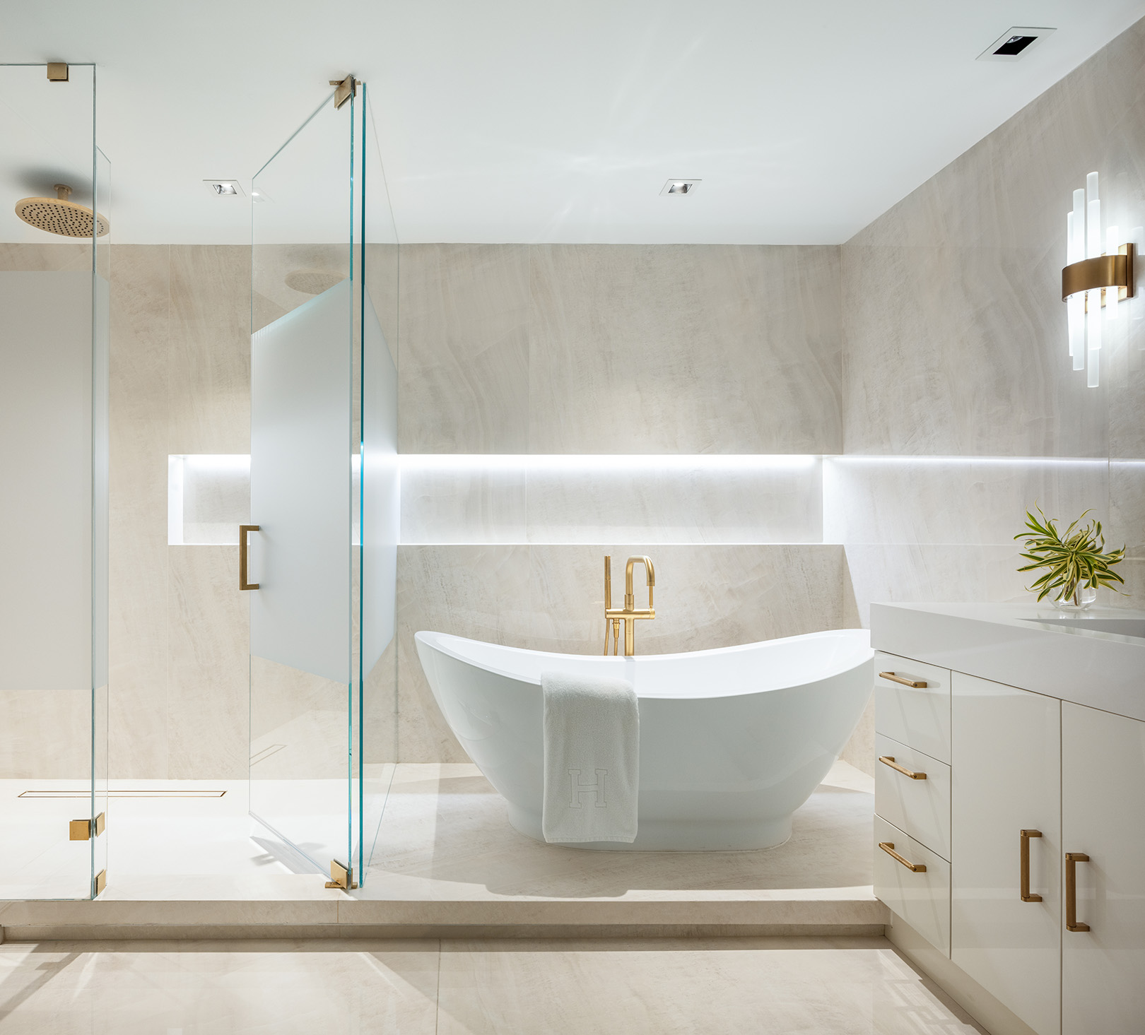 An Artful Balance – Majestic Towers by Luxart Studio
