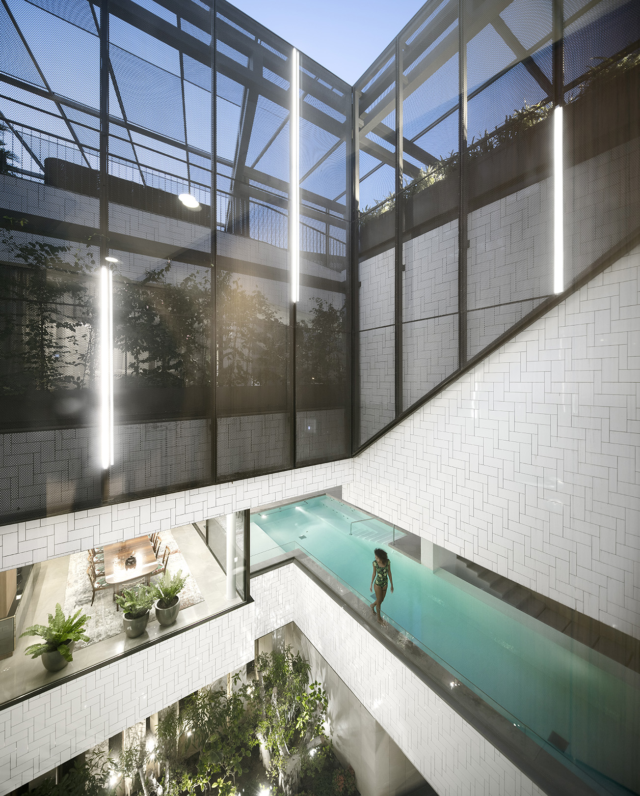 A Harmonious Response – Three Gardens House by AGi Architects
