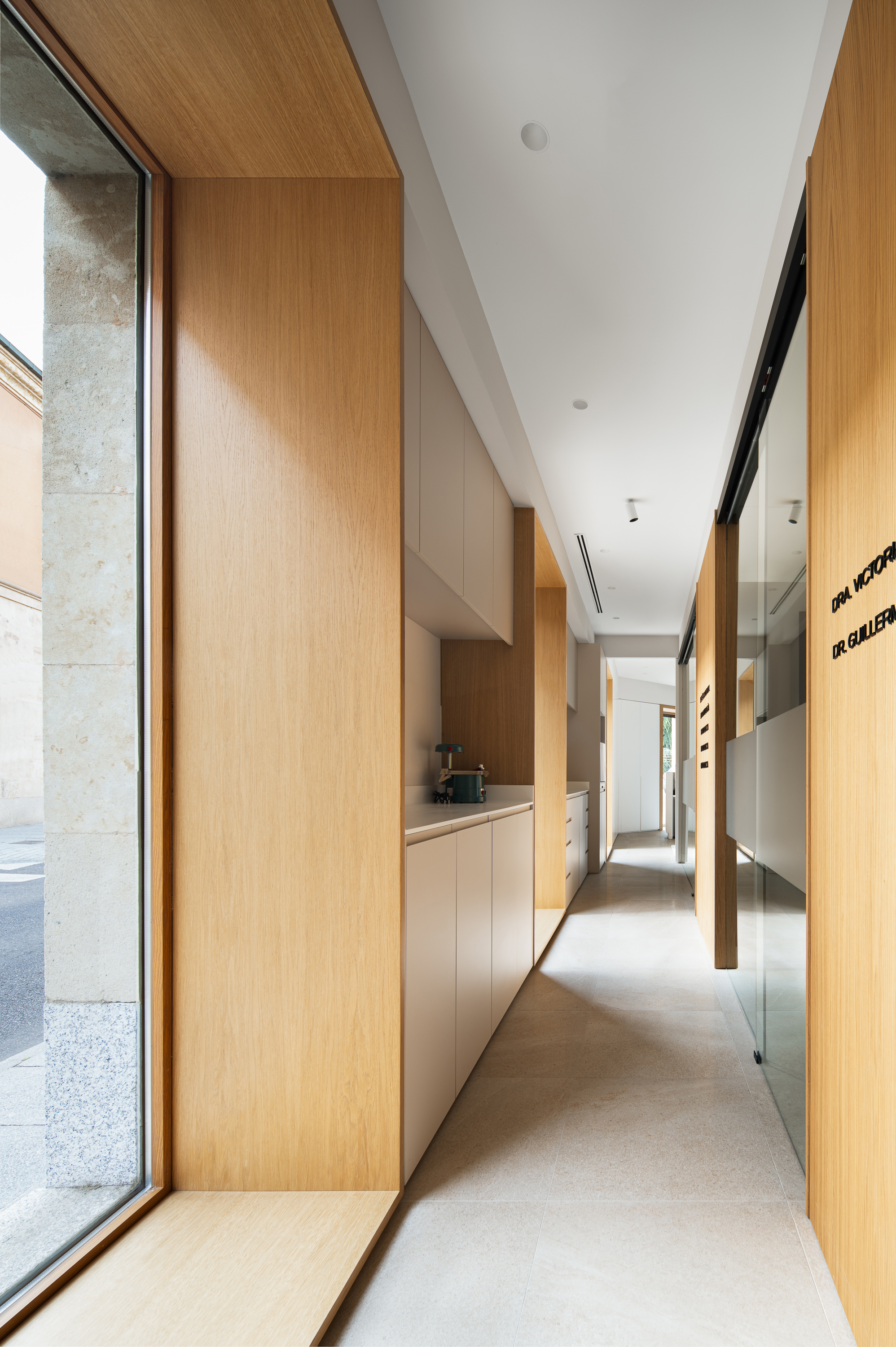 Elegance and Functionality – Clínica Dental Vega by Murillo y Hernández Arquitectura