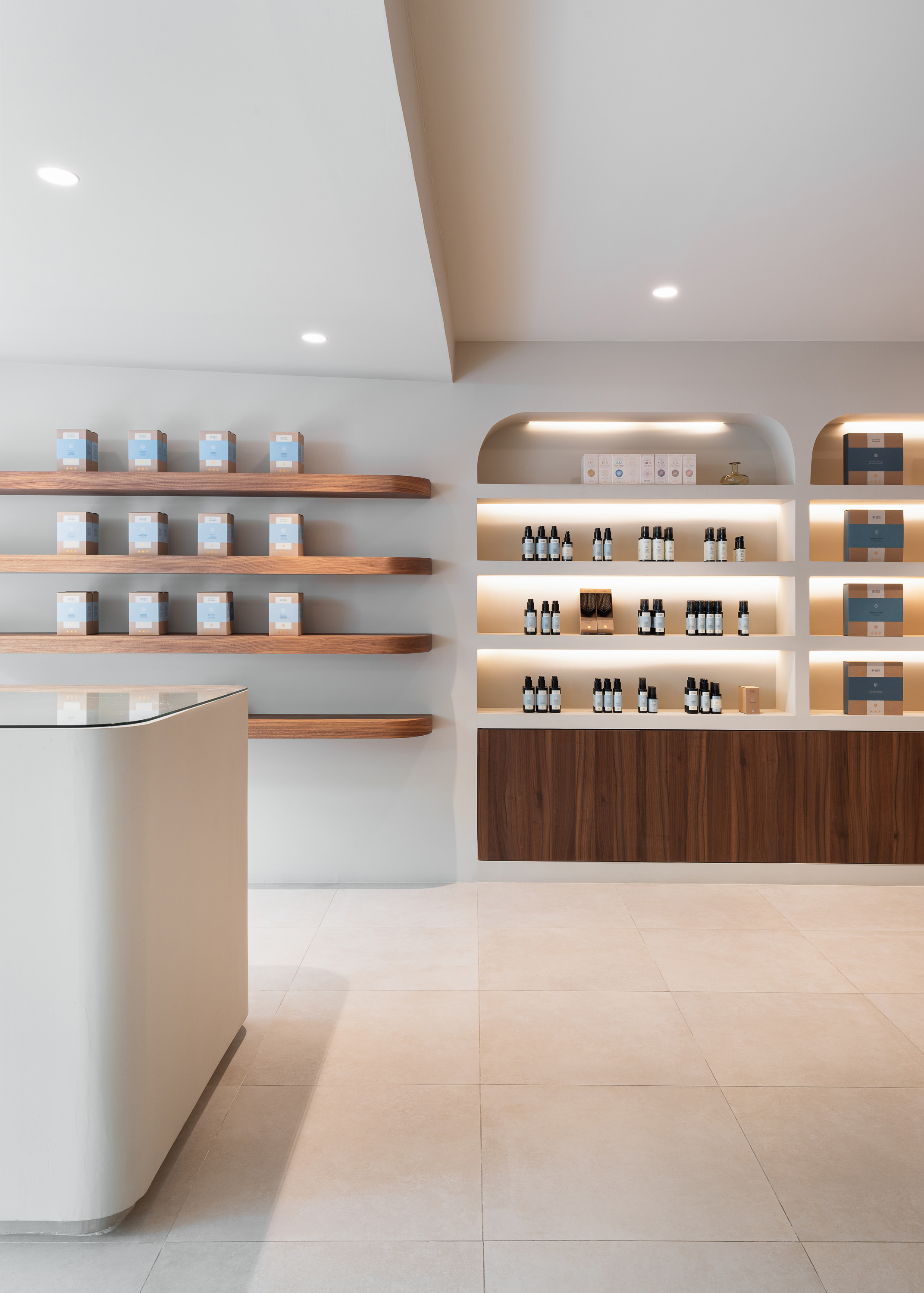 A Timeless Fusion – Salón Store Secretos del Agua Valladolid by Carolina Gual