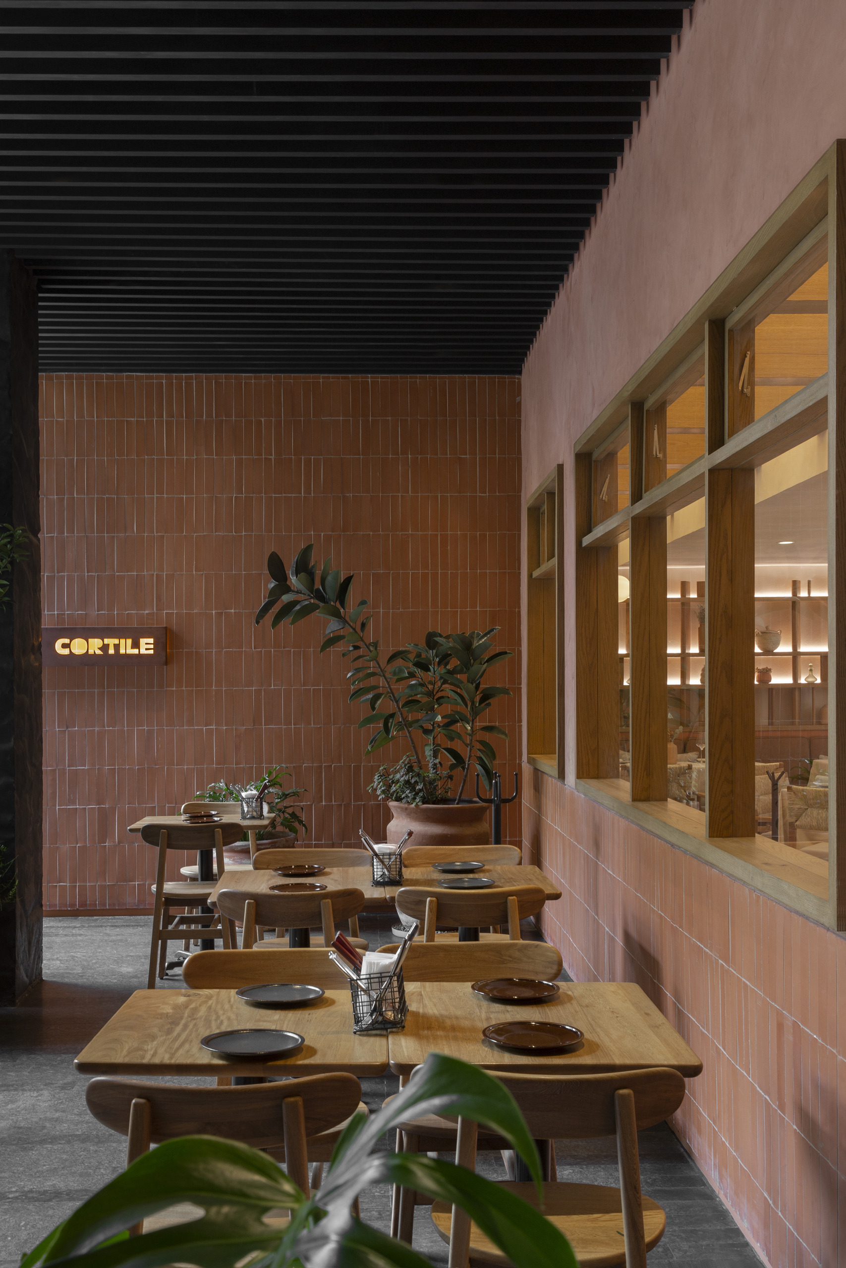 Inviting Warmth and Togetherness – Restaurante Cortile by Comitē De Proyectos