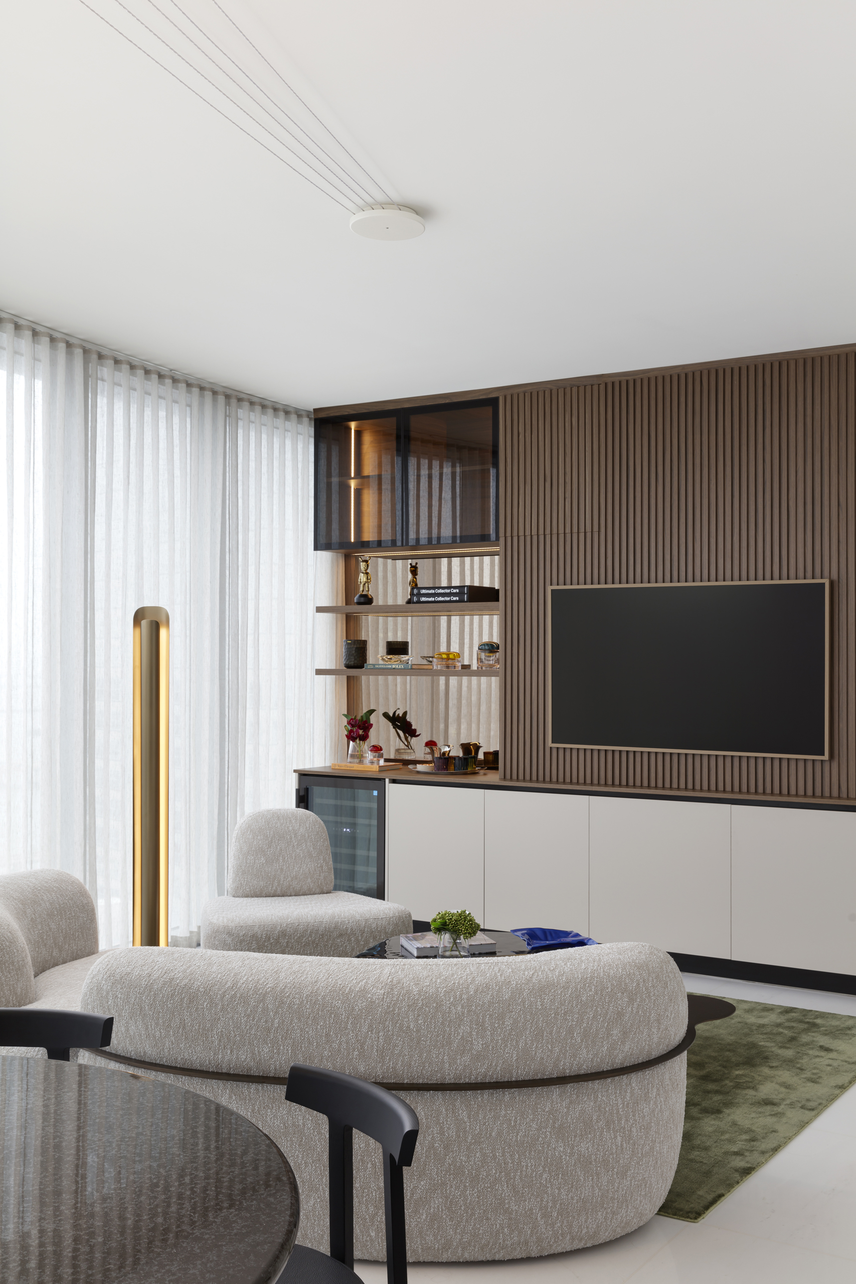 Elegance in the Sky – Aston Martin Residences by Rosario Esperante