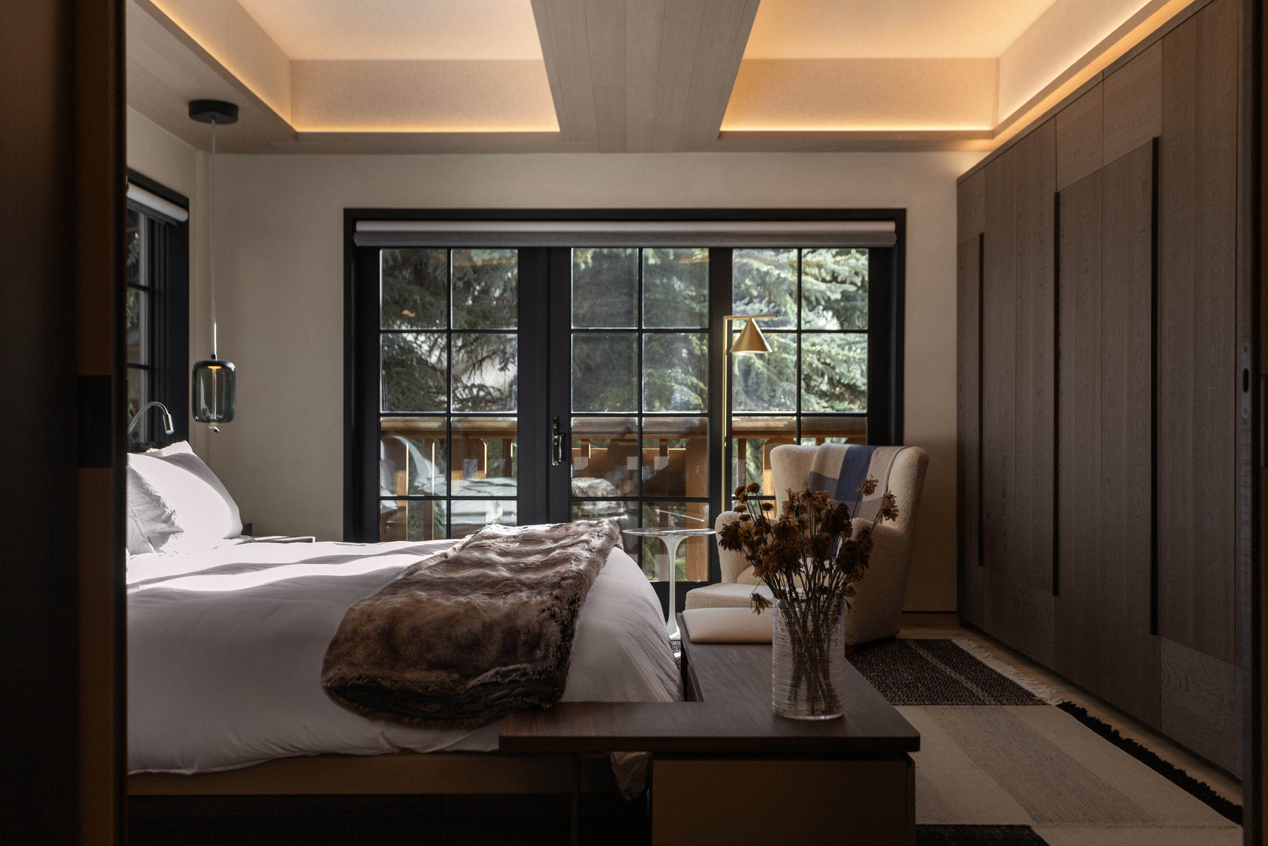 Elegance in the Mountains – Vail Rd II by Simon Hamui Studio