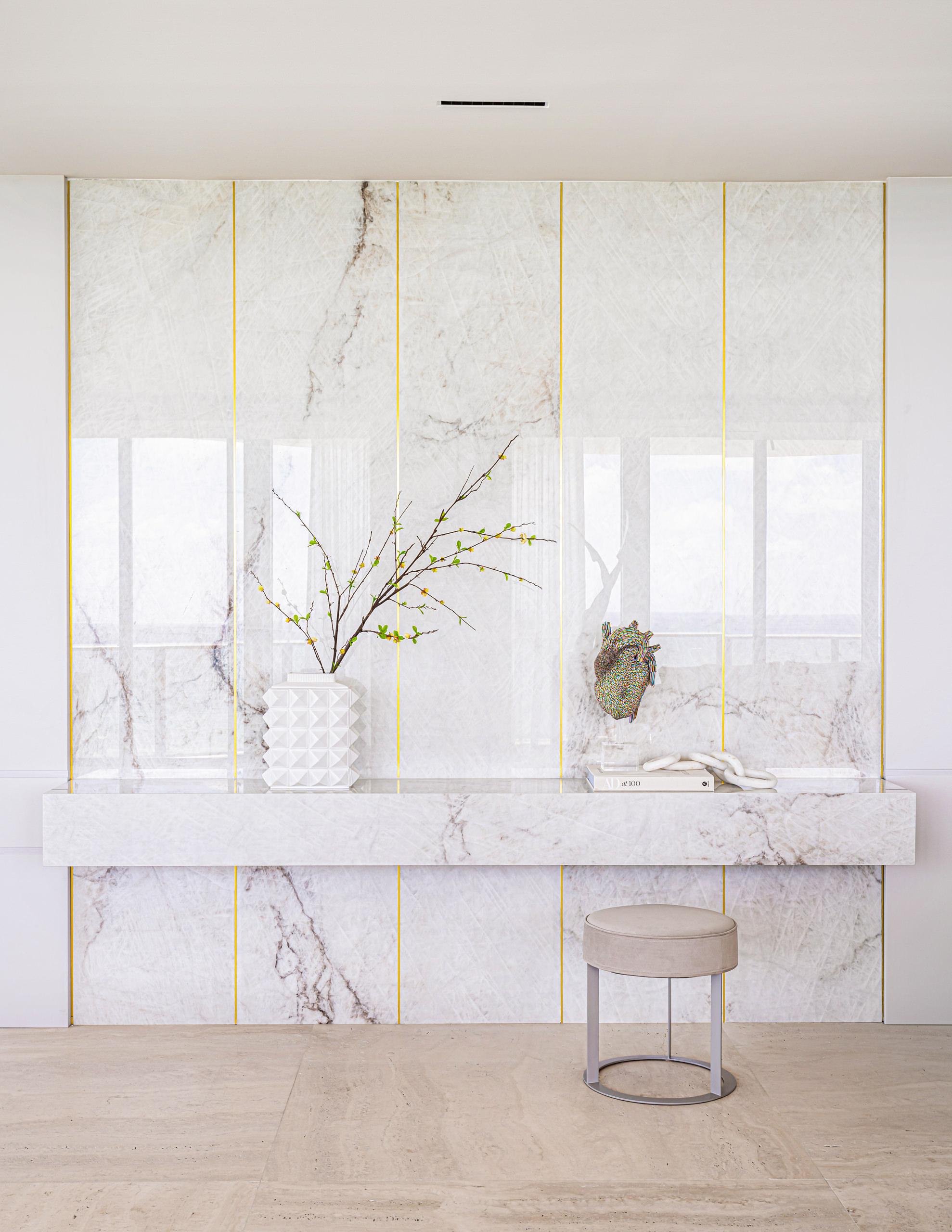 Golden Beach Luxury – Hidden Gem by FL Interiors Design Studio