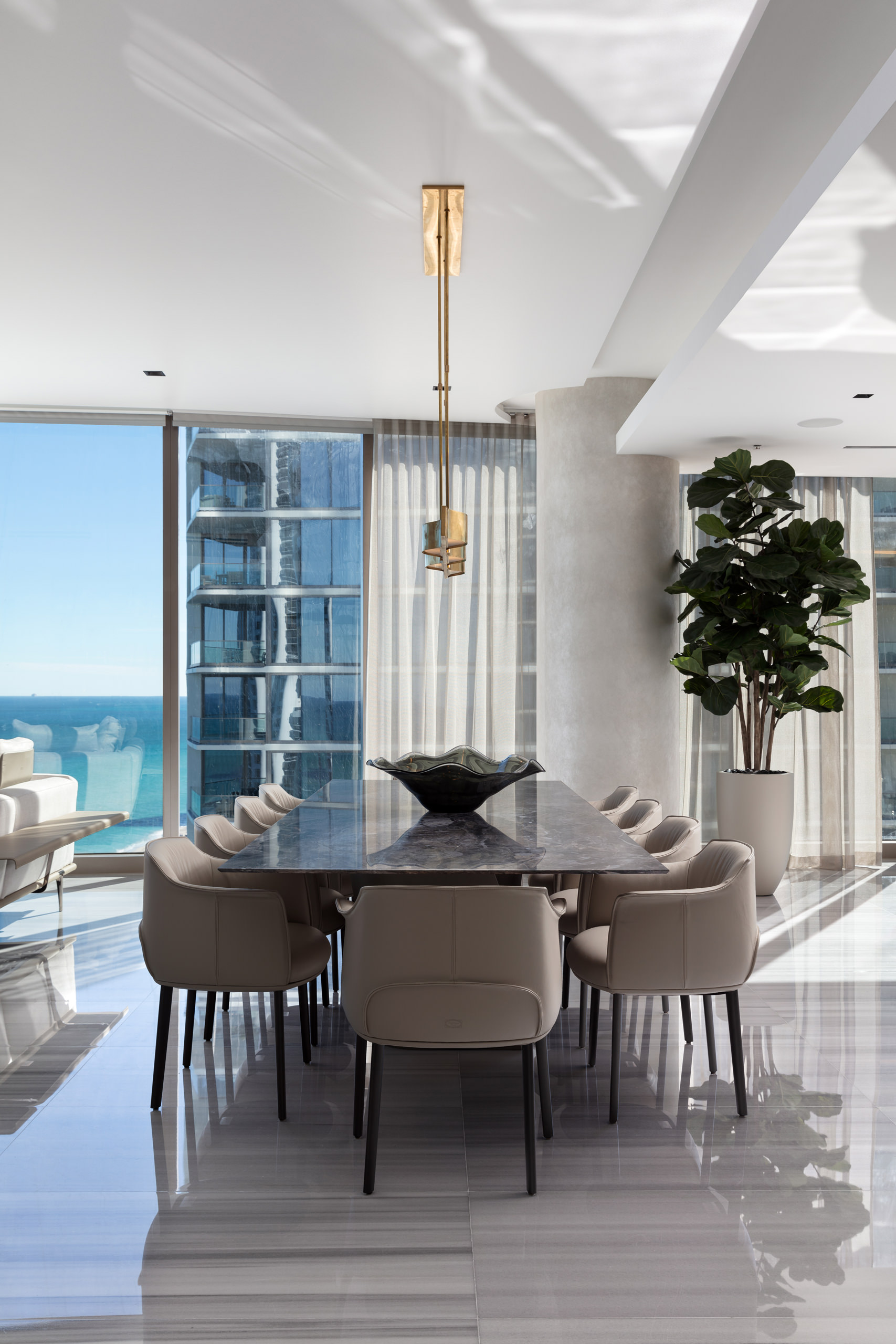 Framing the Ocean – Apex Coastal Living by FL Interiors