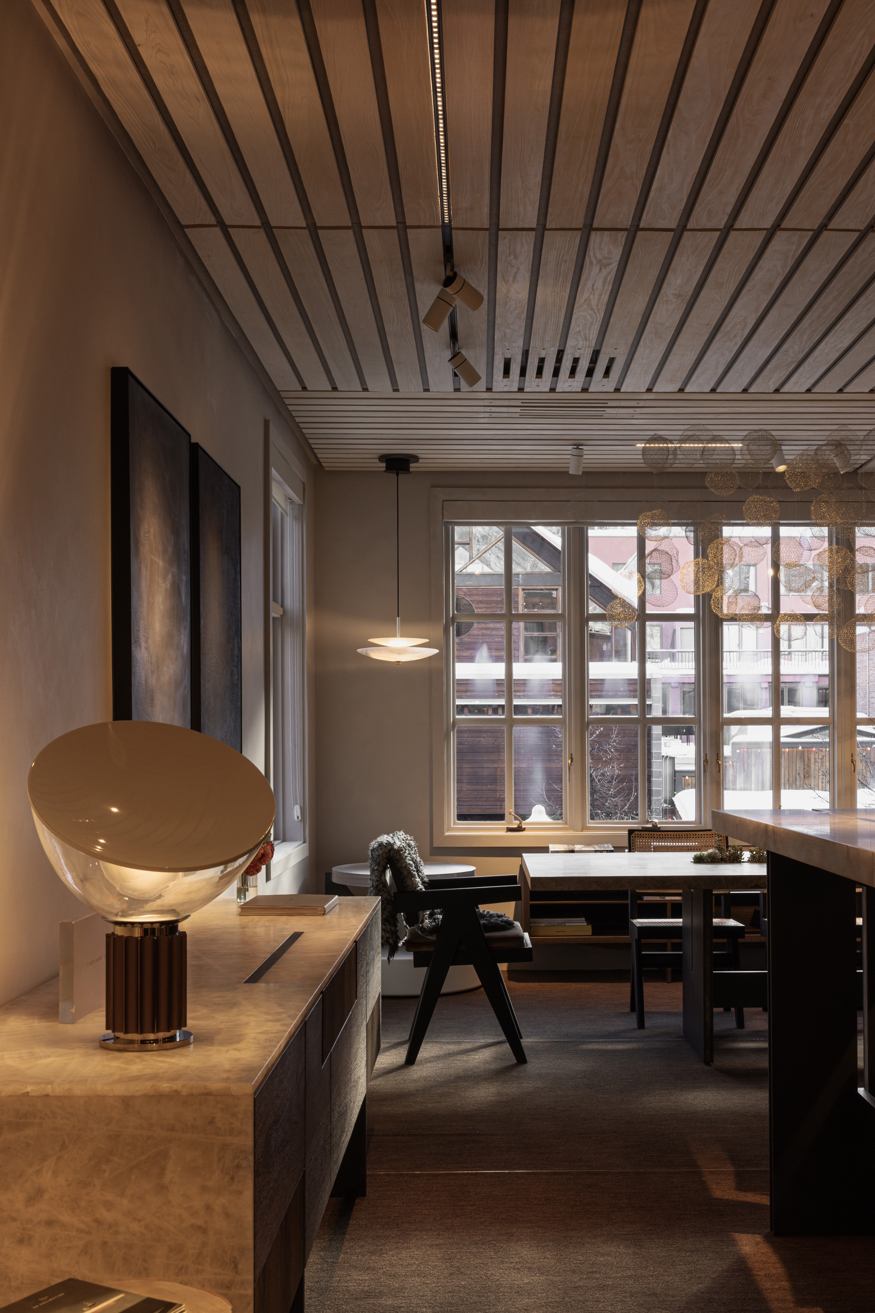 A Dialogue of Textures – Simon Hamui Space by Simon Hamui Studio