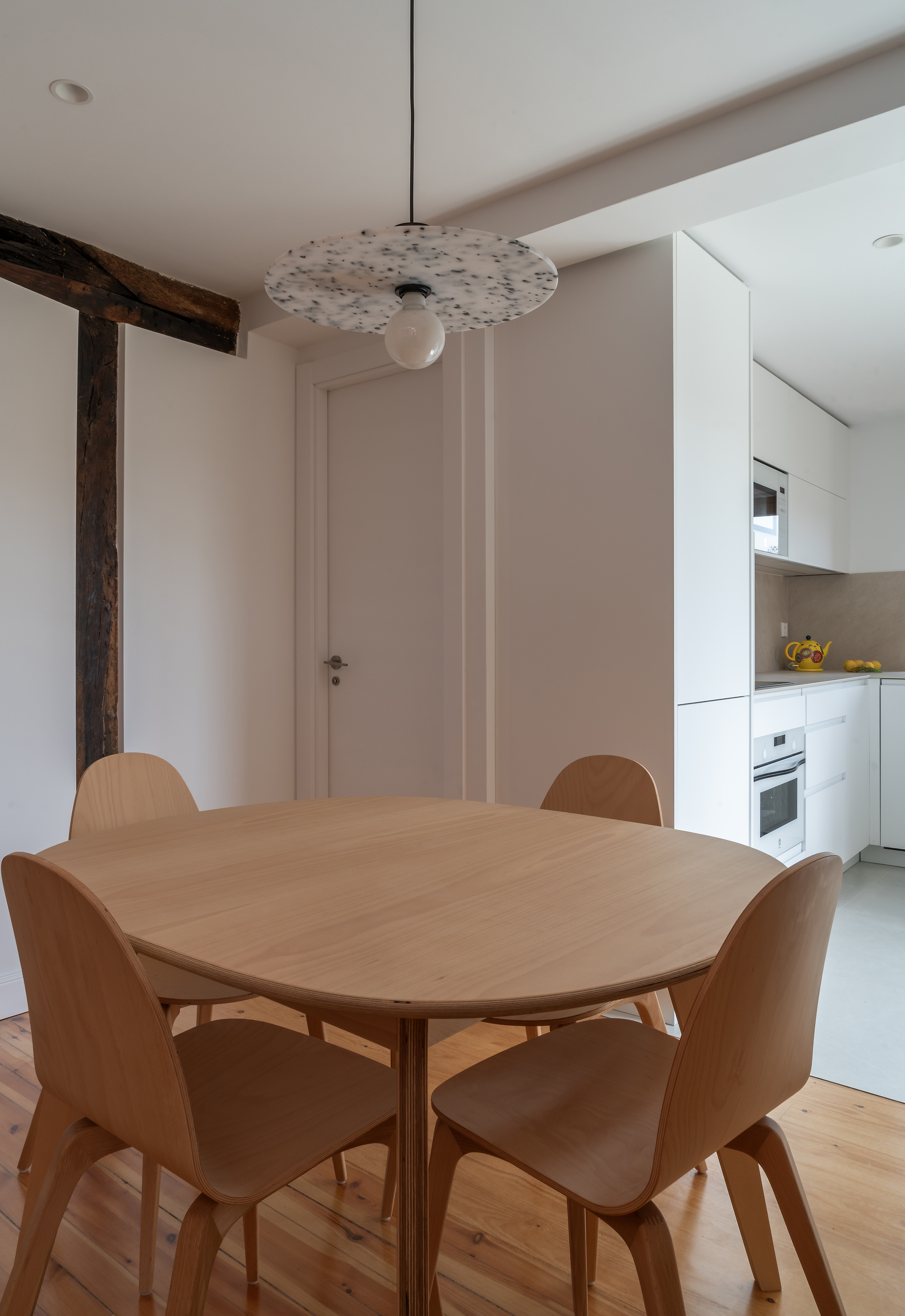 A New Perspective – A Home Full of Memory by Marra Interiores