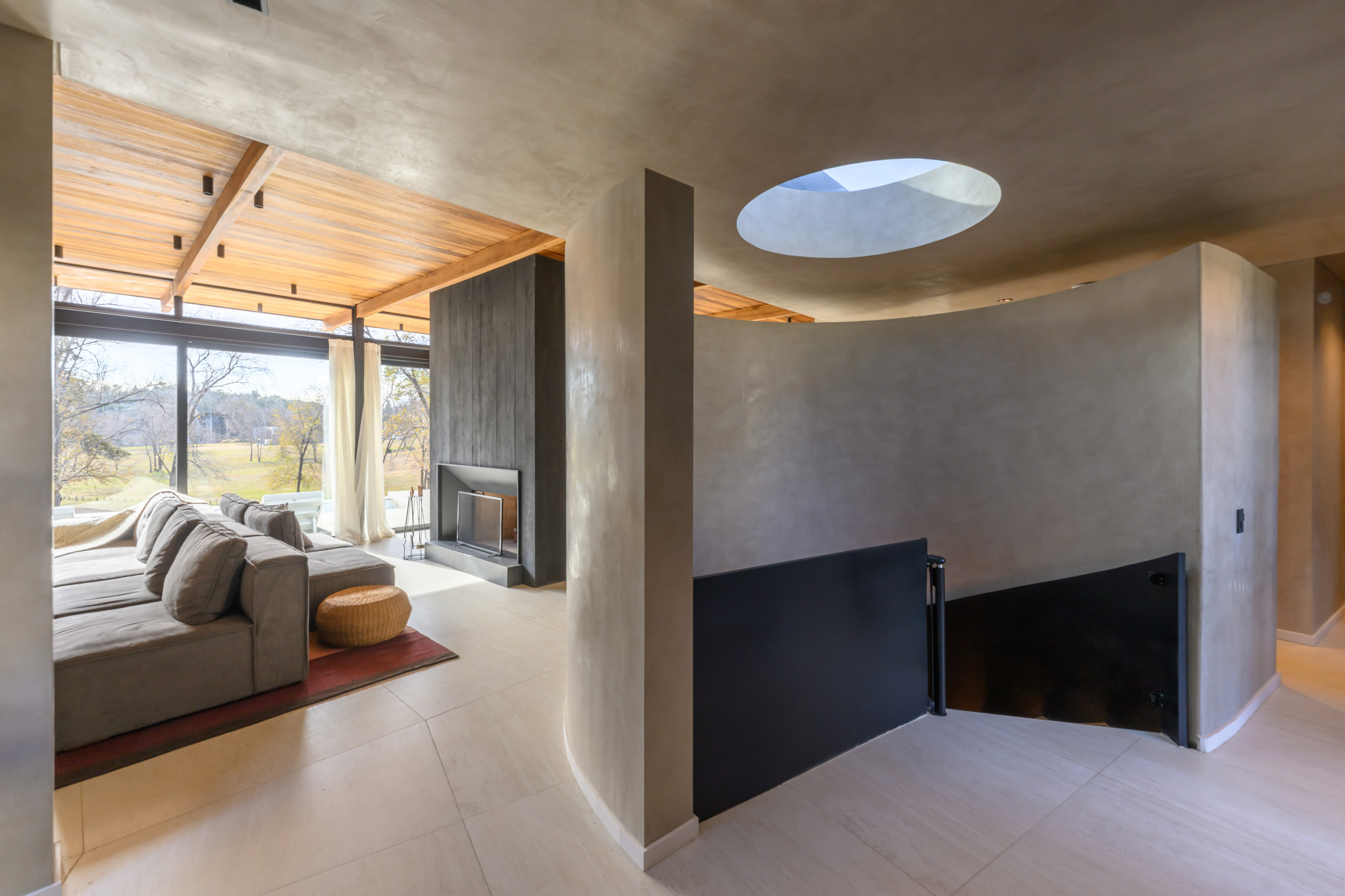 Balance and Permanence – UNPUENTE by Paolini Arquitectos