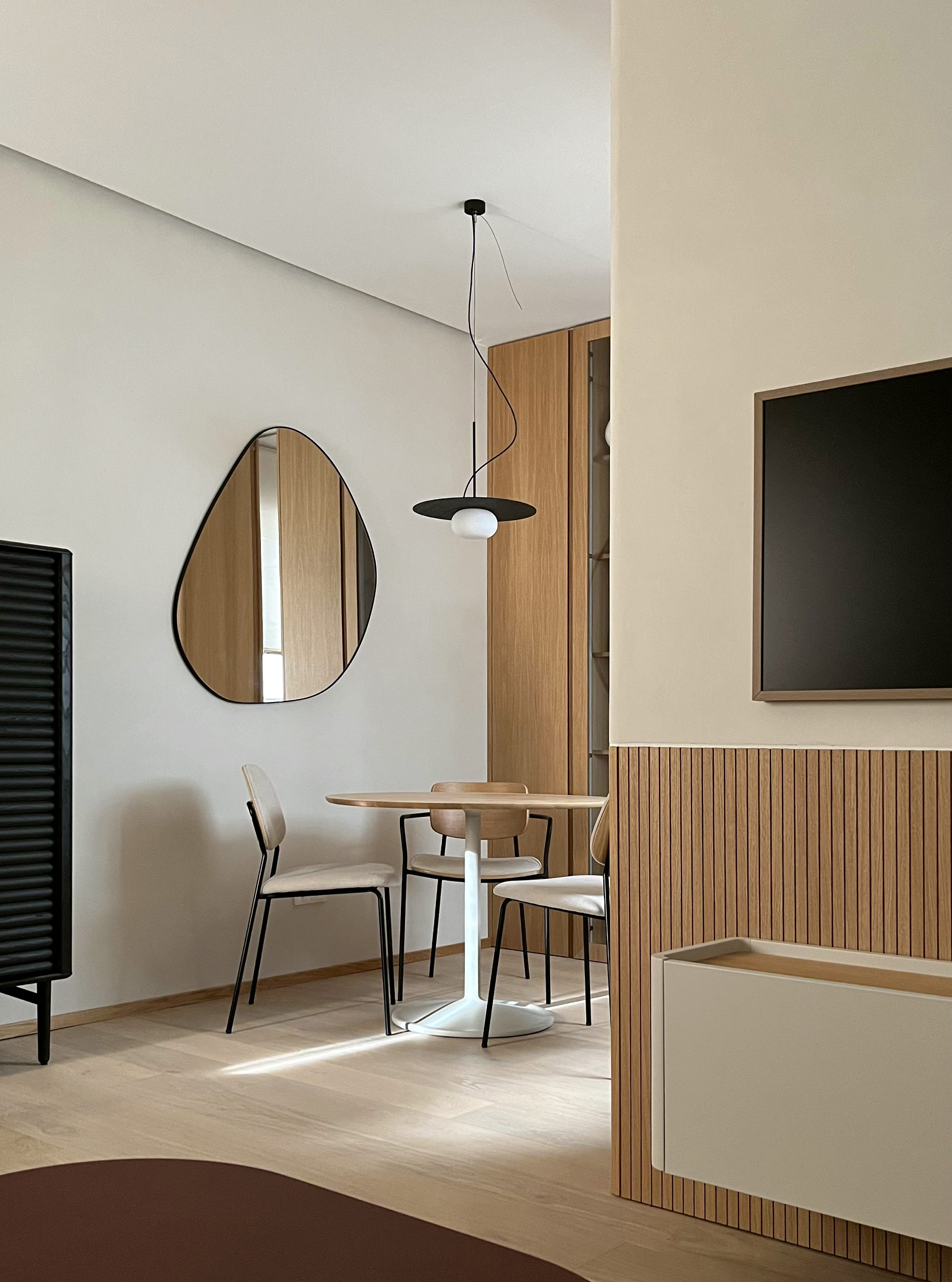 A Renewed Light – Renovation at Avenida Ciudad de Barcelona by StudioMadera