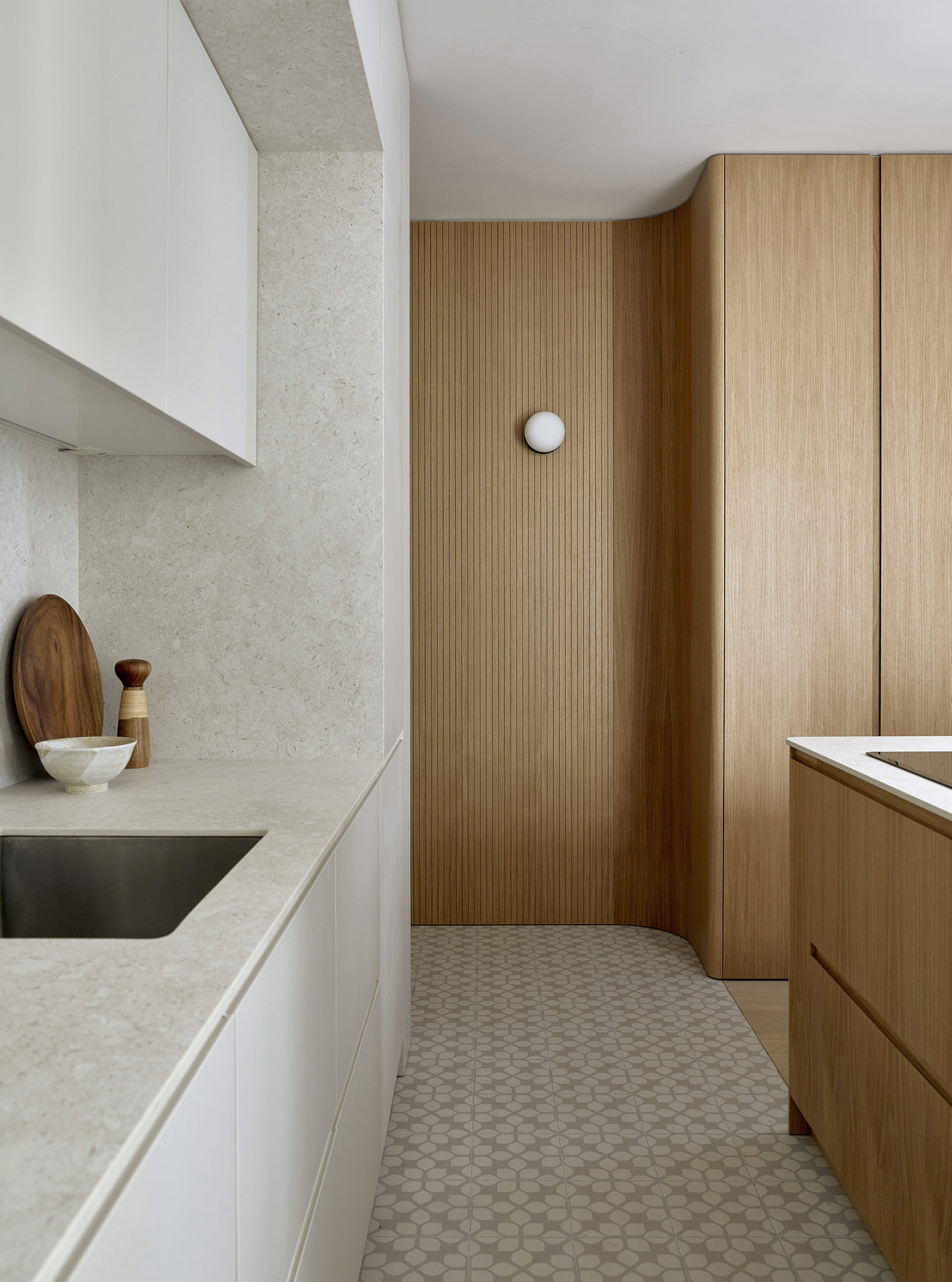 A Renewed Light – Renovation at Avenida Ciudad de Barcelona by StudioMadera