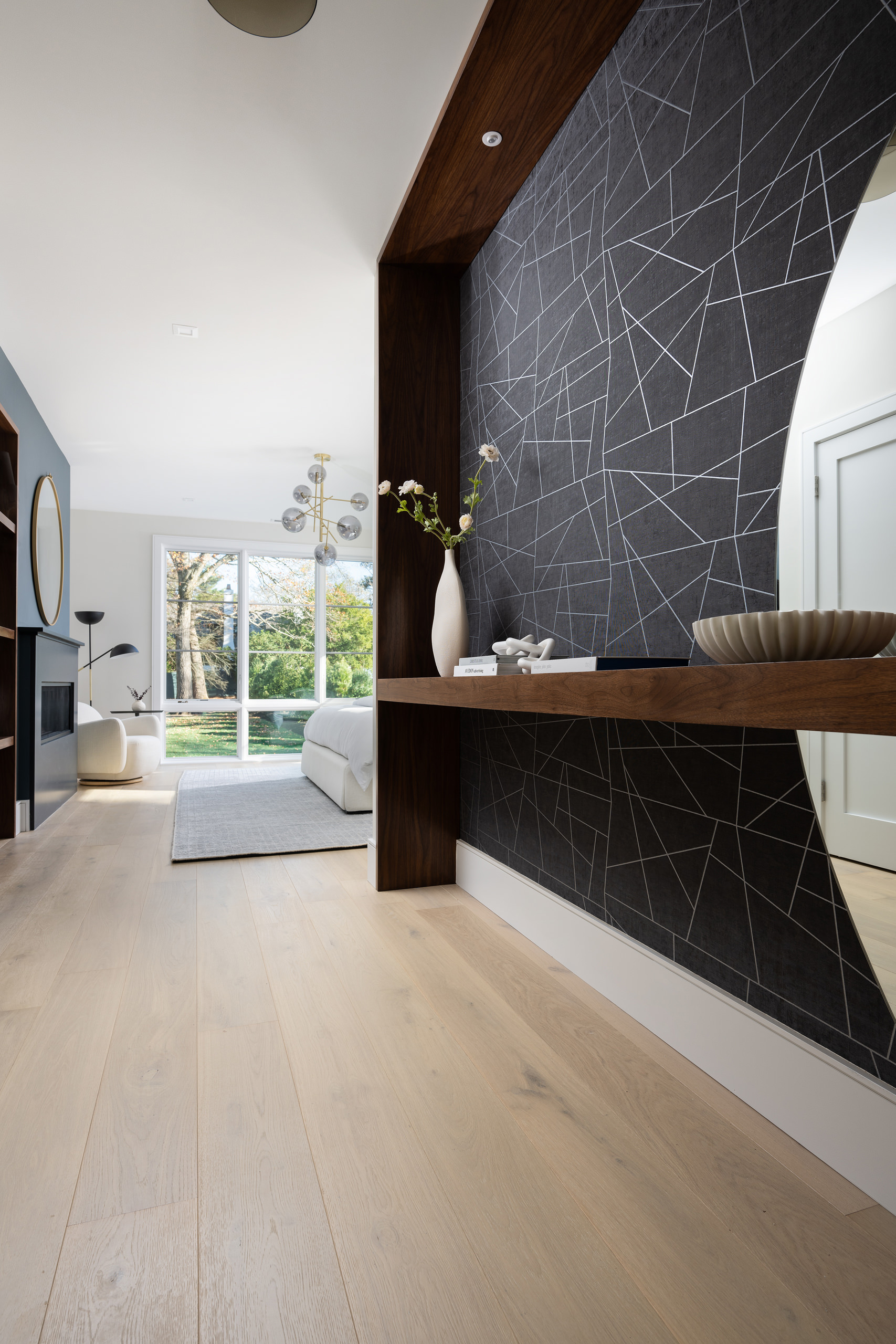 Lightwoven Elegance – Bigelow Residence by RIVA Spain
