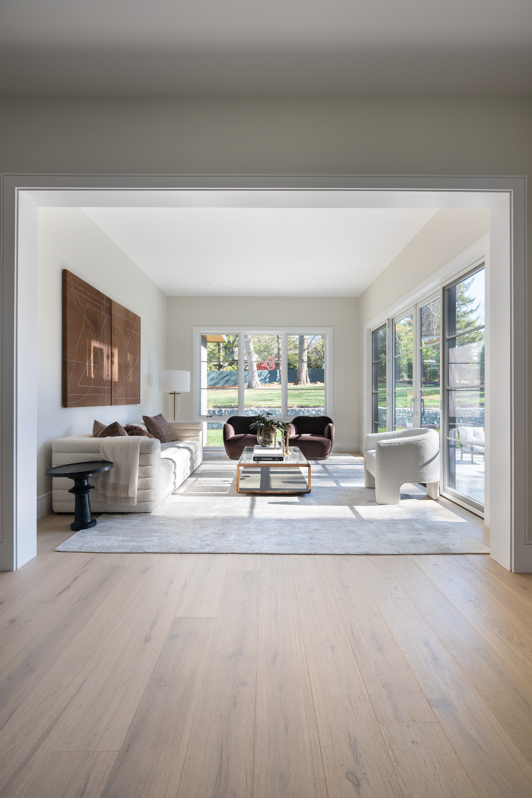 Lightwoven Elegance – Bigelow Residence by RIVA Spain