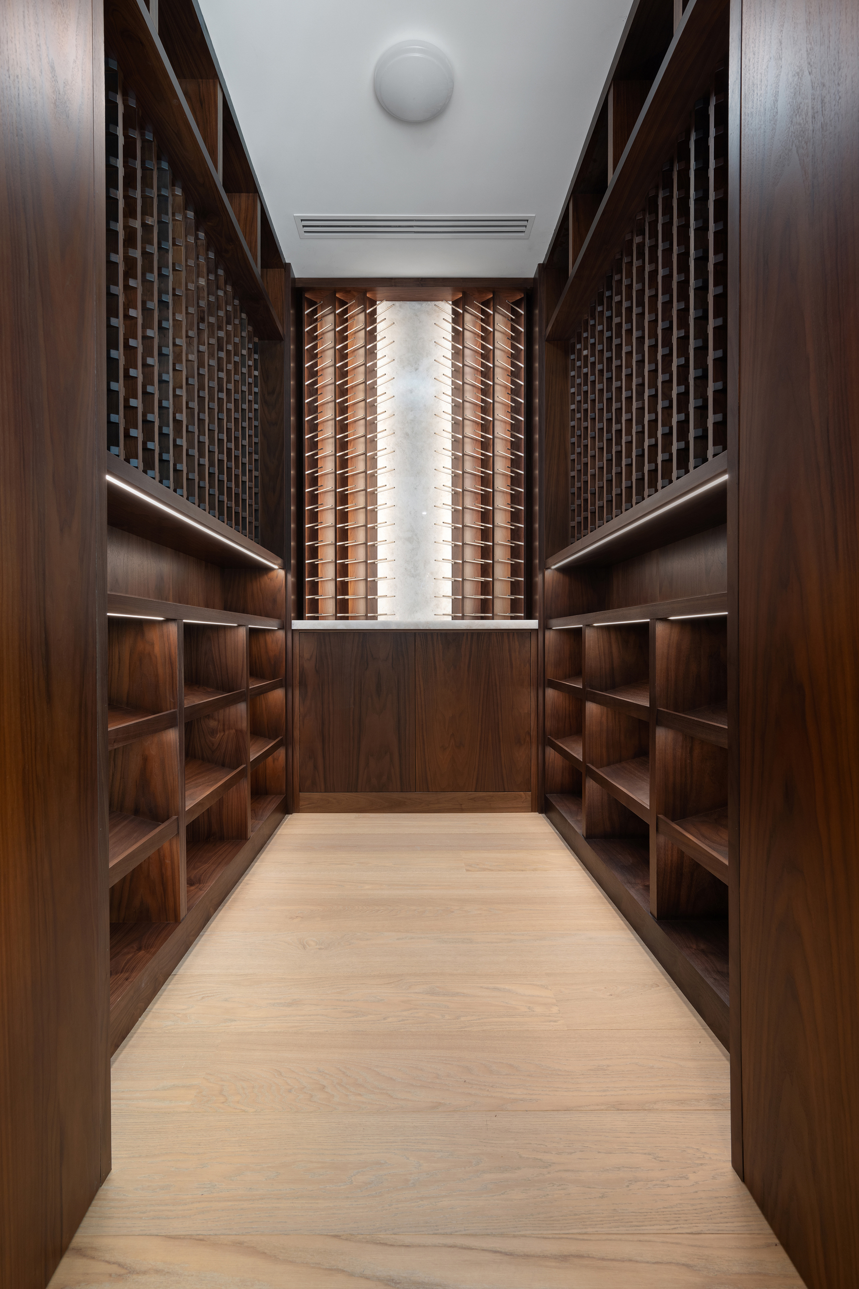 Coastal Foundations – Gin Lane by RIVA Spain