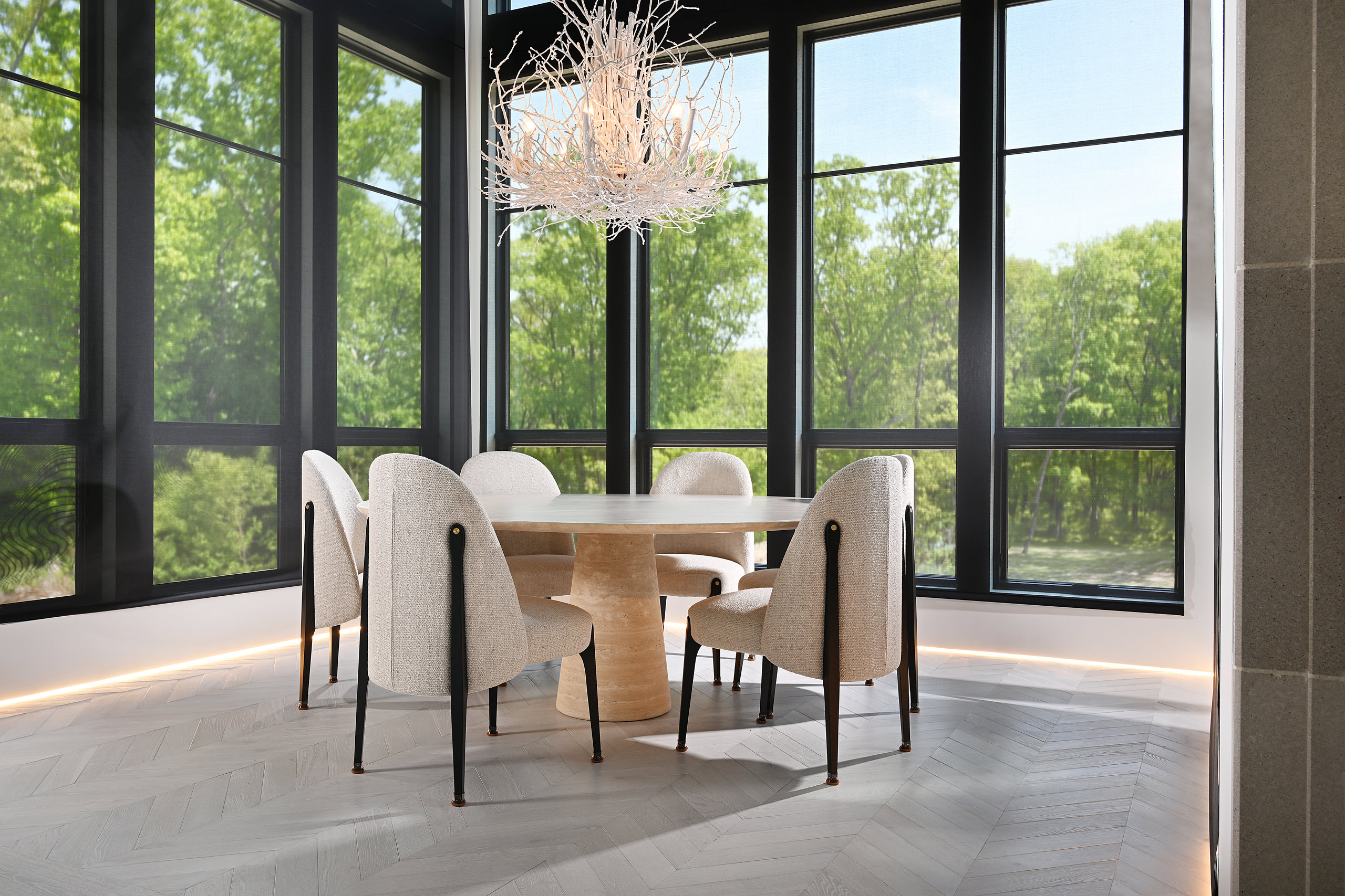 A Narrative of Light and Shadow – Masters Lane by Riva Spain